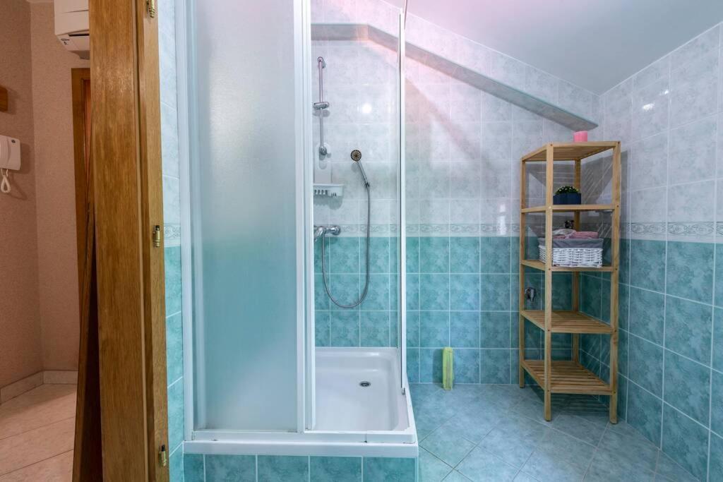 Vila Vergatum-Privacy,Gym,Billiards,Table Tennis Donji Brgat Buitenkant foto